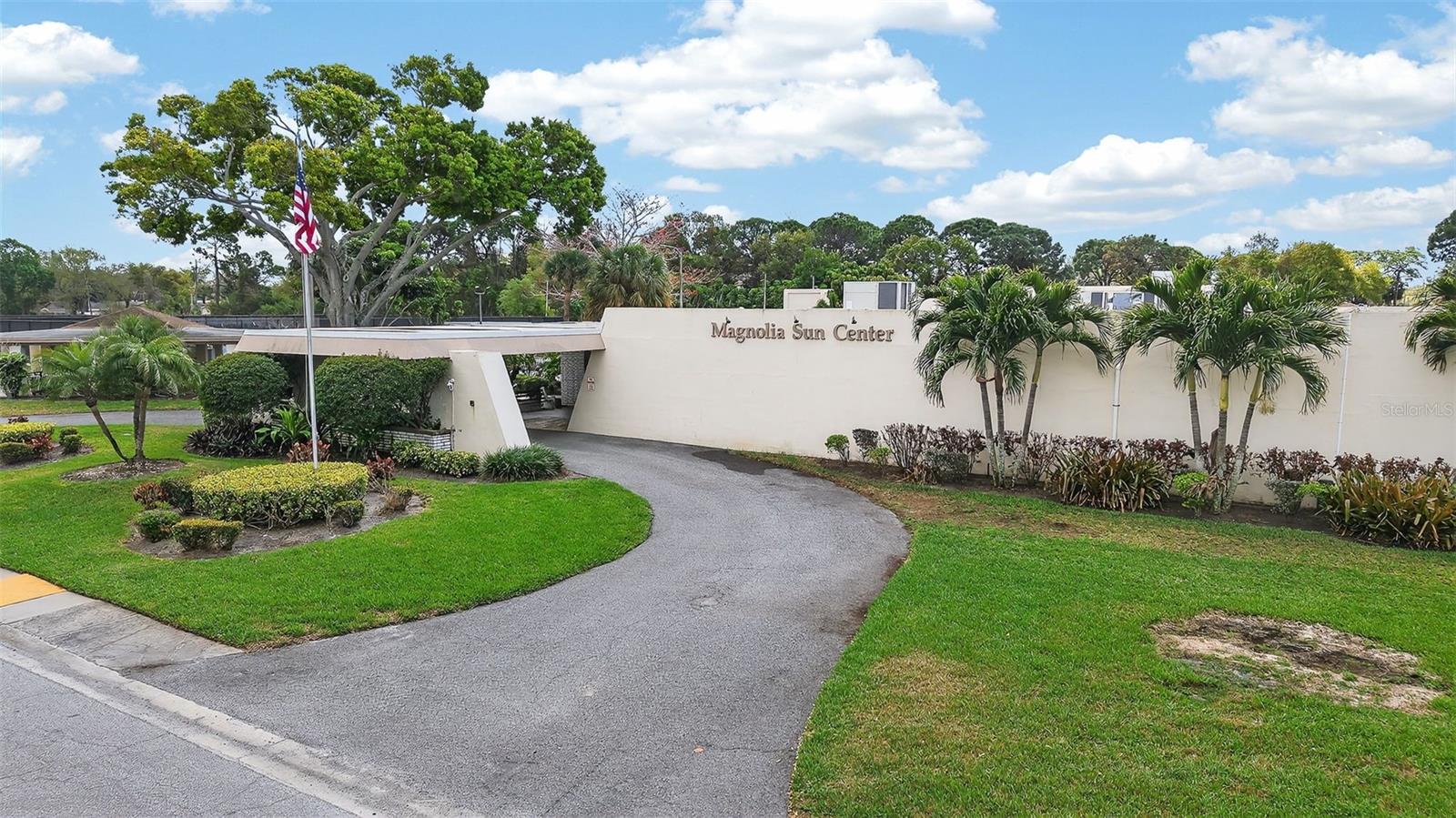 Image 15 of 26 For 6190 80th Street N 410