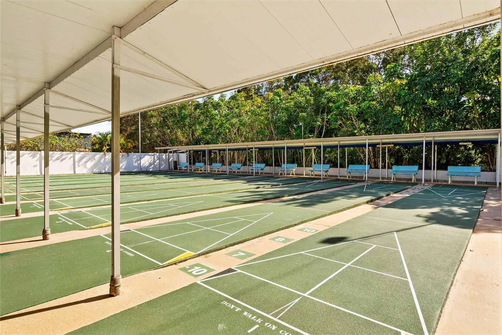 Image 18 of 26 For 6190 80th Street N 410