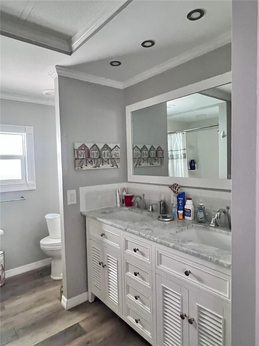 Image 36 of 84 For 1100 Belcher Road S 416