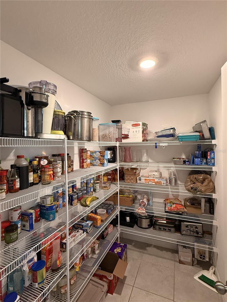 Image 30 of 45 For 146 Rain Berry Avenue