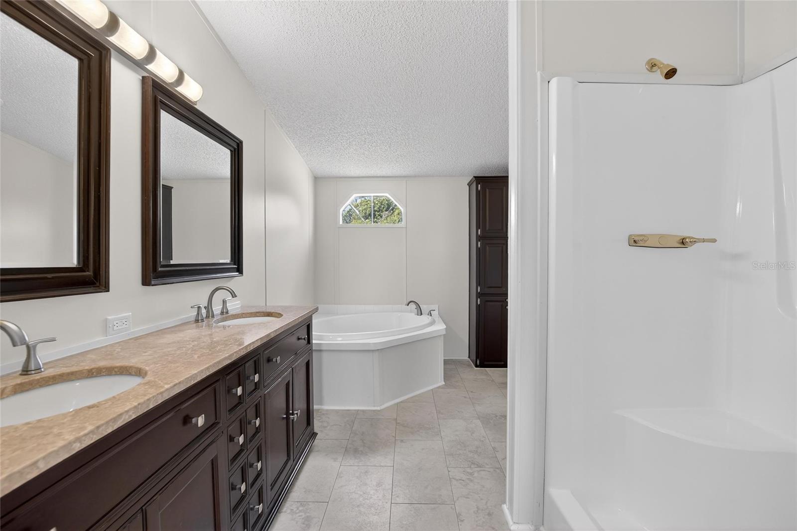 Image 27 of 67 For 9150 Wood Terrace Drive