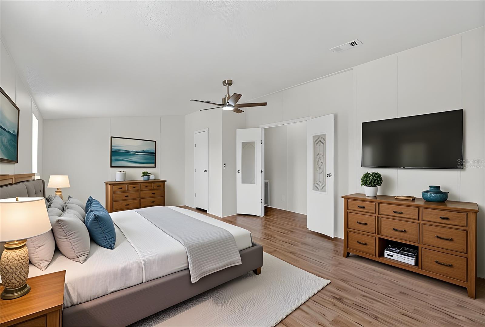 Image 36 of 67 For 9150 Wood Terrace Drive