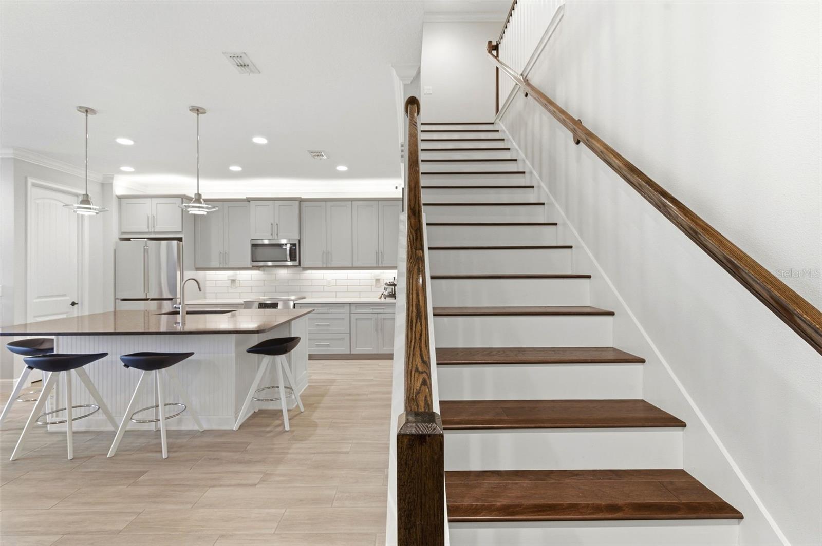 Image 16 of 51 For 1004 Mango Court