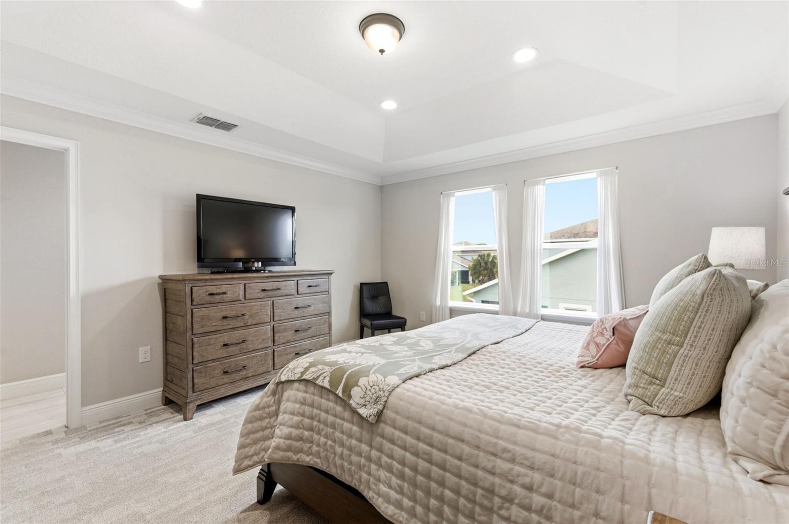 Image 30 of 51 For 1004 Mango Court