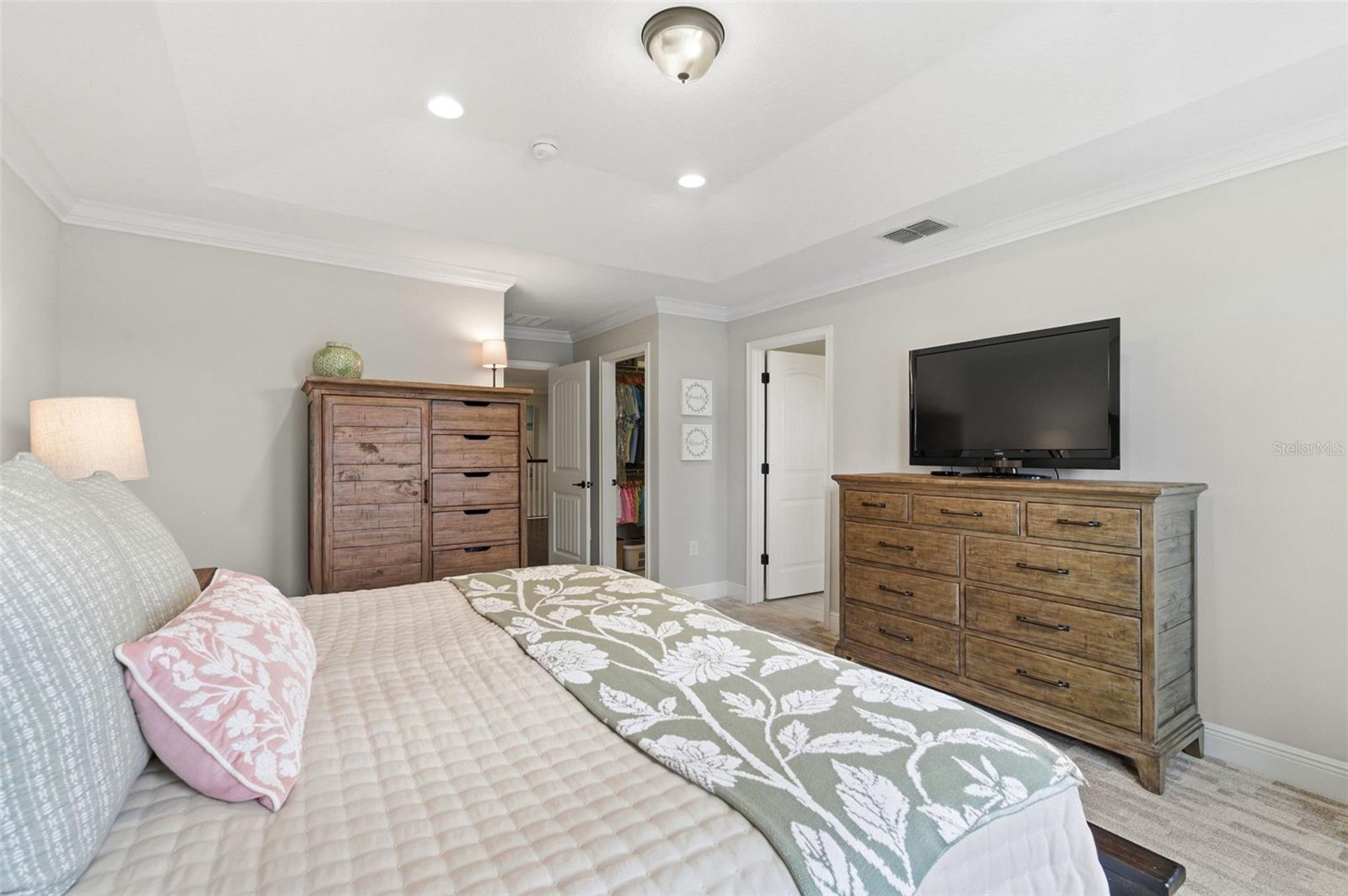 Image 31 of 51 For 1004 Mango Court