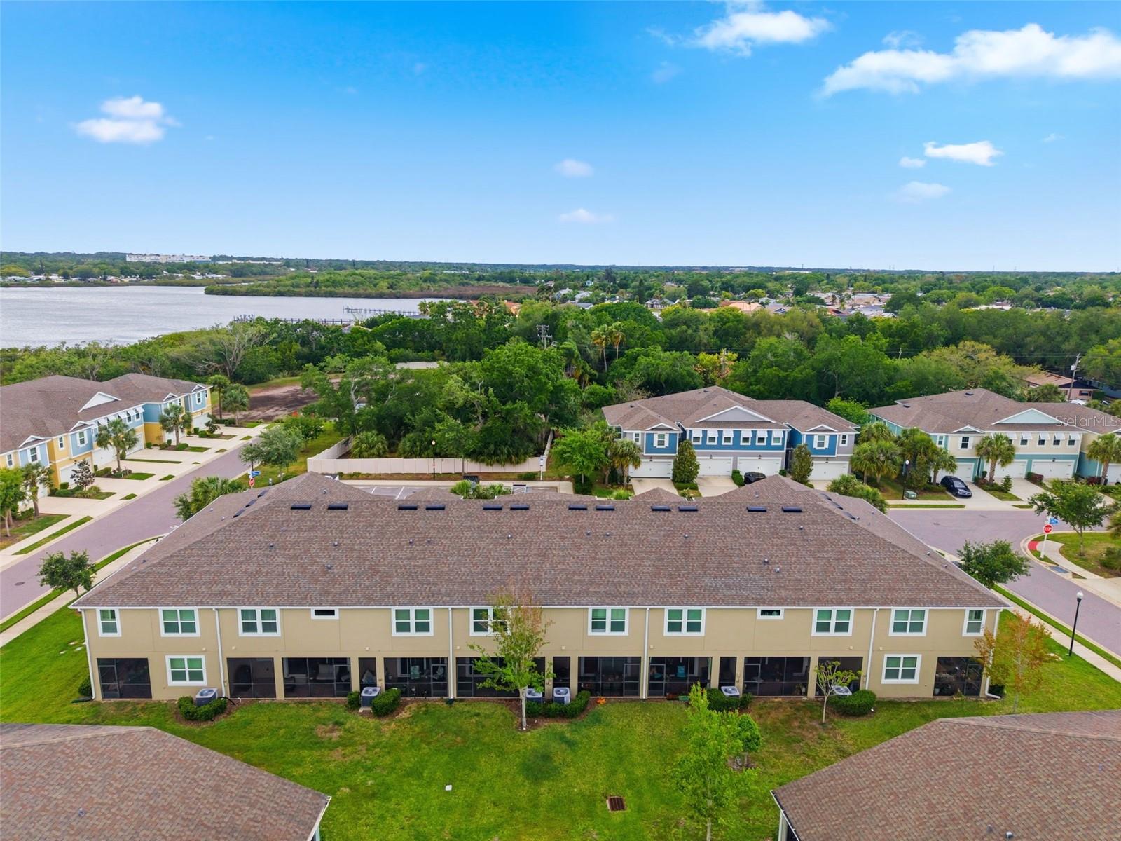 Image 42 of 51 For 1004 Mango Court