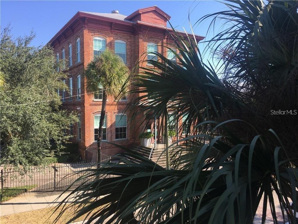 Image 16 of 27 For 1910 Palm Avenue 11222