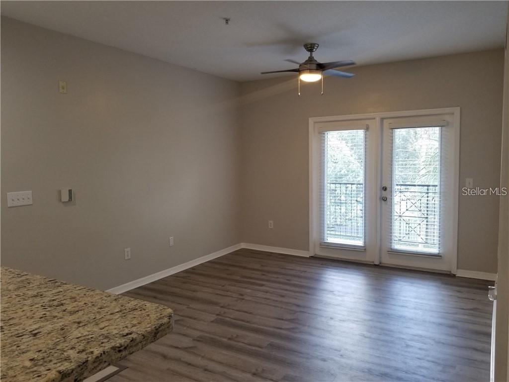 Image 6 of 27 For 1910 Palm Avenue 11222