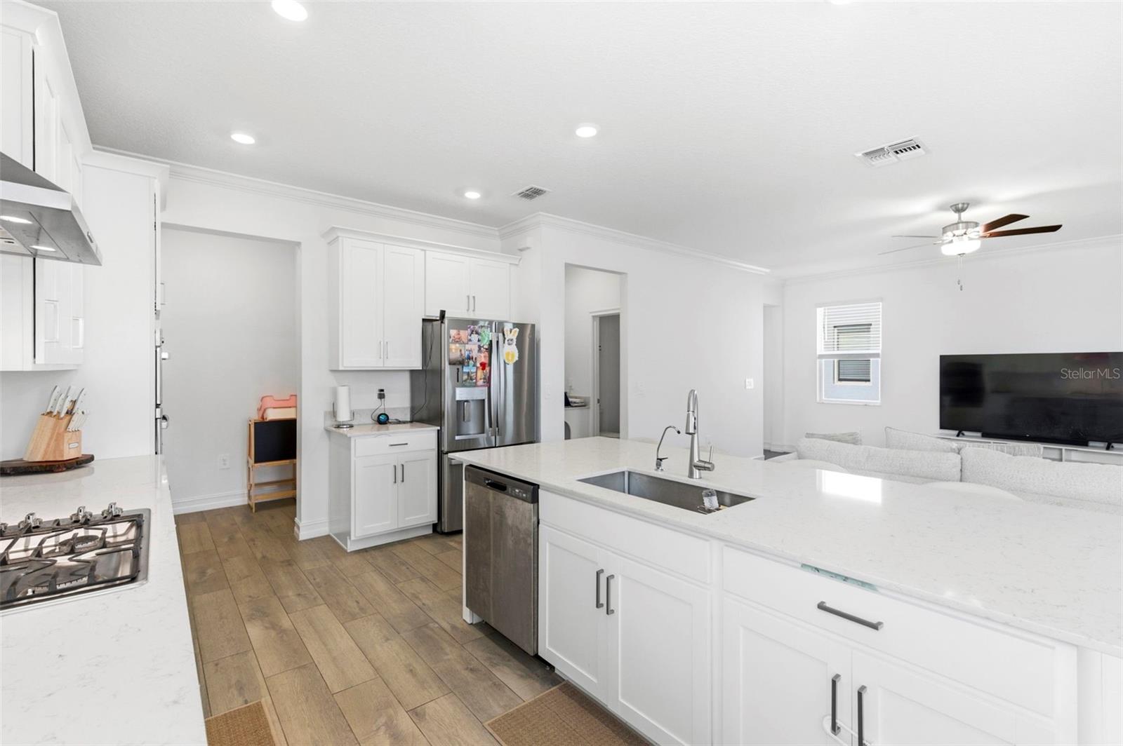 Image 15 of 79 For 11509 72nd Place E