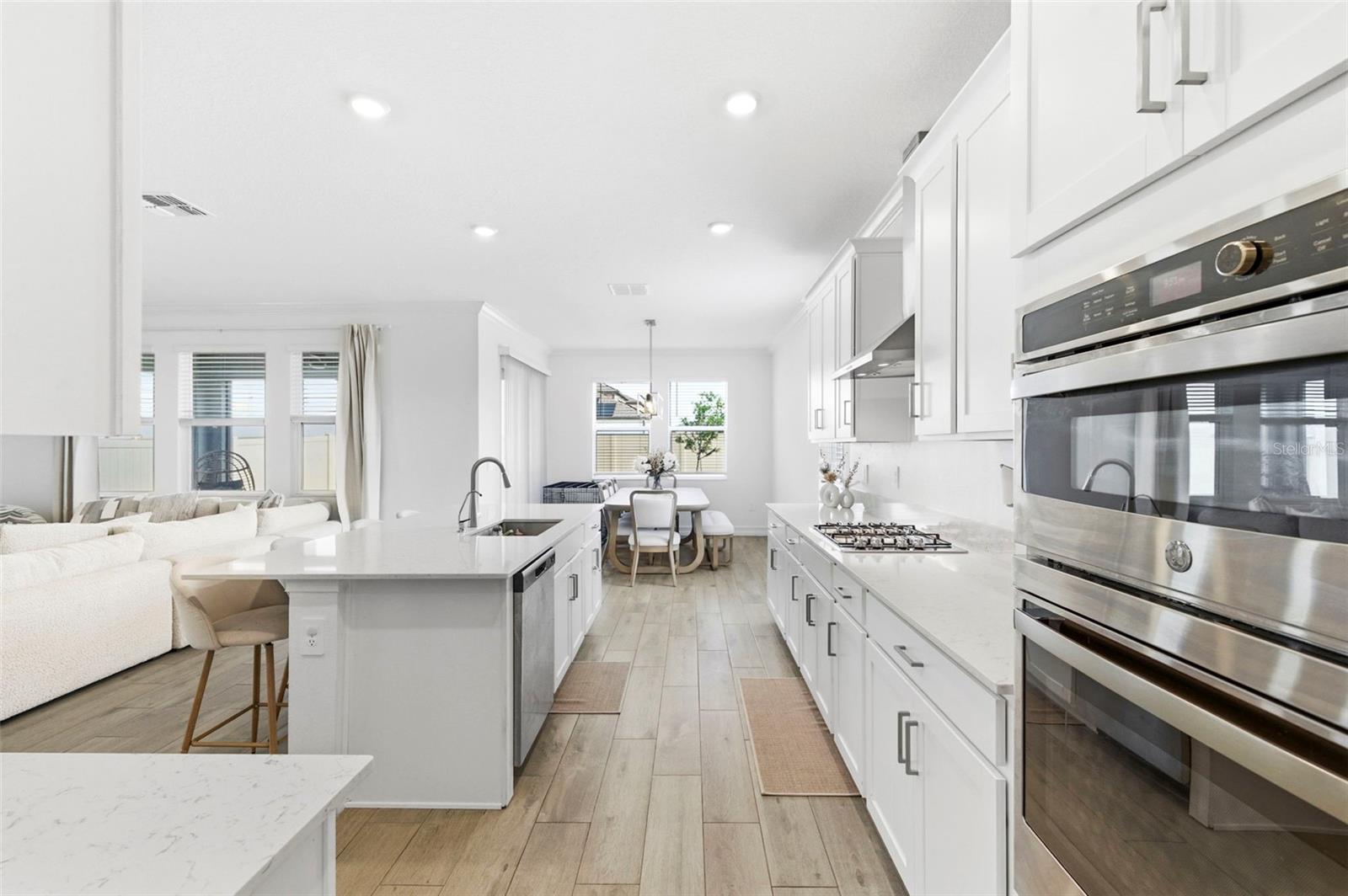 Image 18 of 79 For 11509 72nd Place E