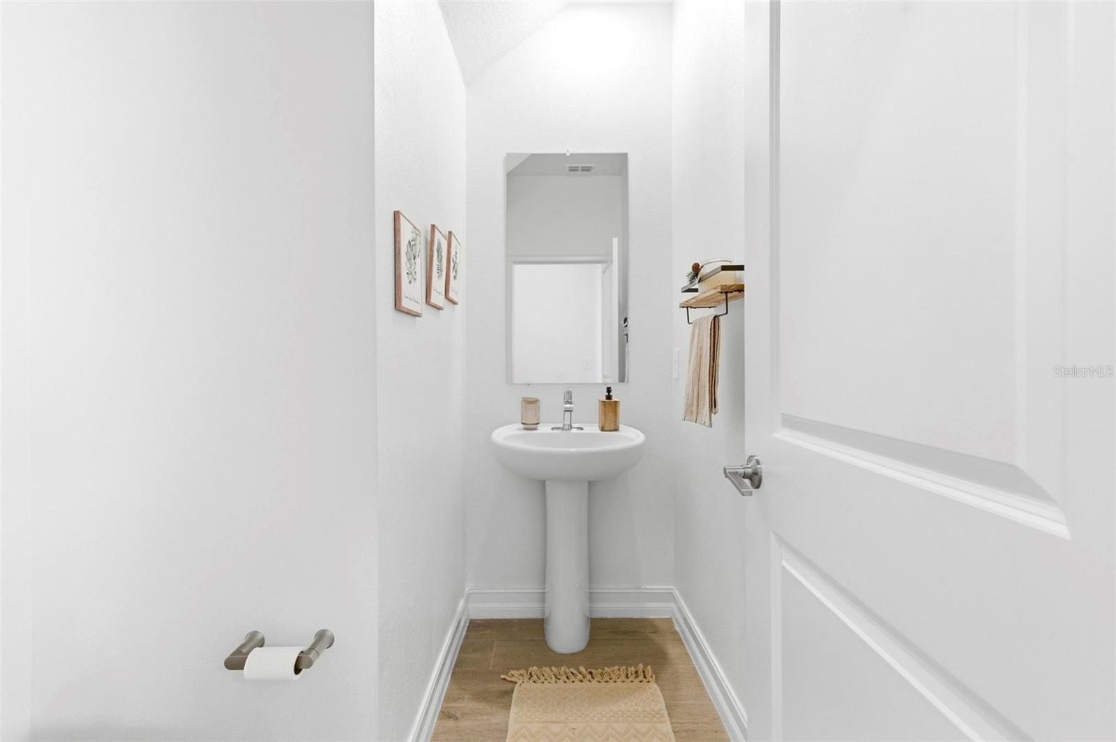 Image 27 of 79 For 11509 72nd Place E