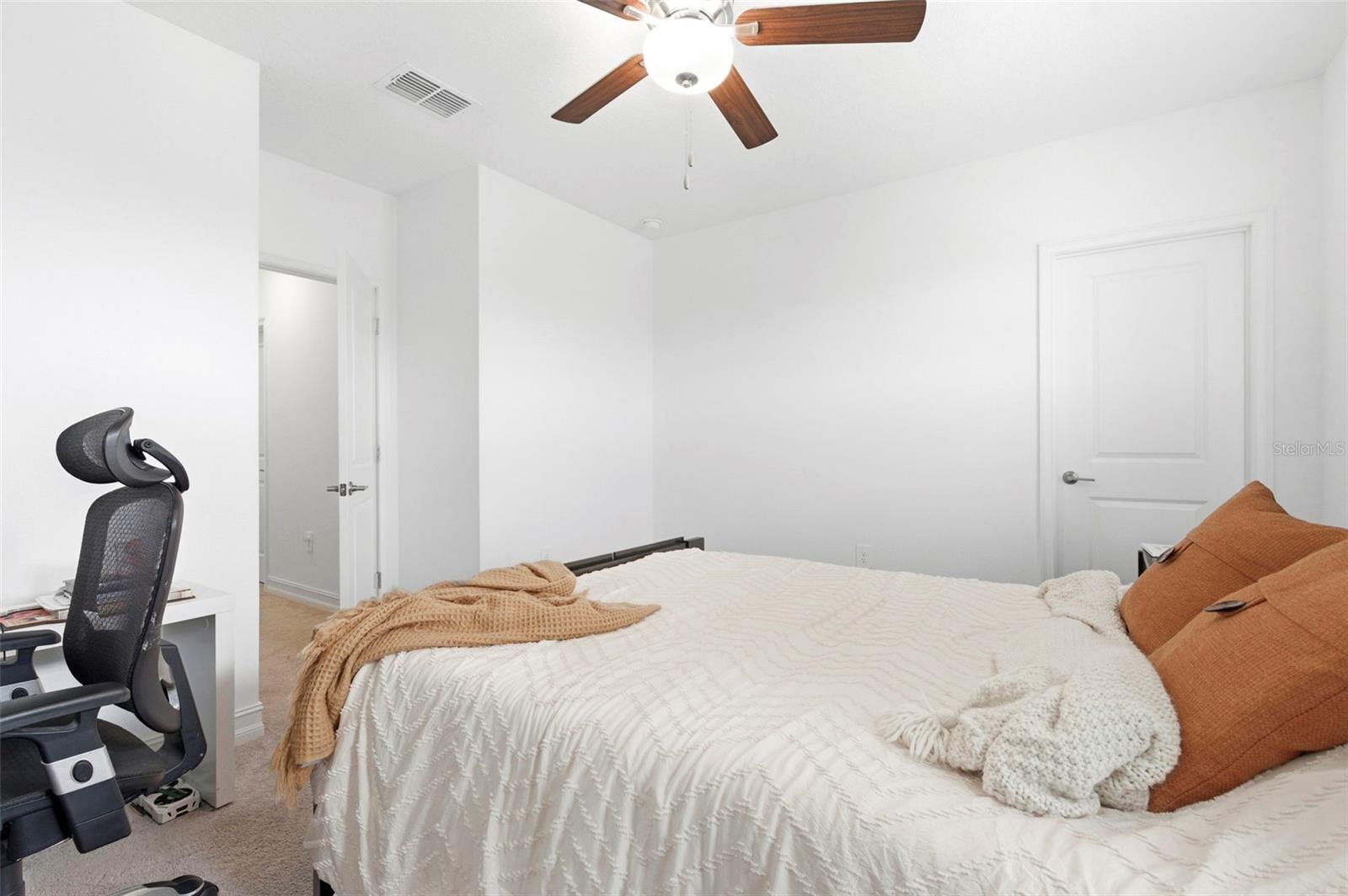 Image 46 of 79 For 11509 72nd Place E