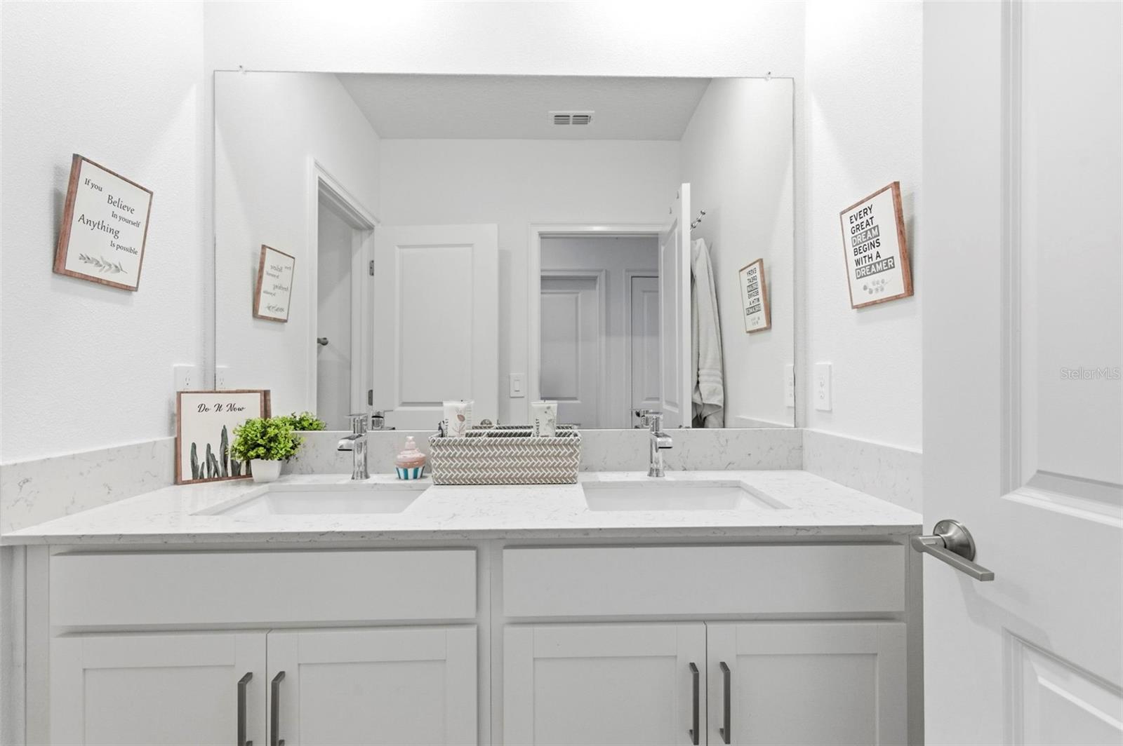 Image 48 of 79 For 11509 72nd Place E