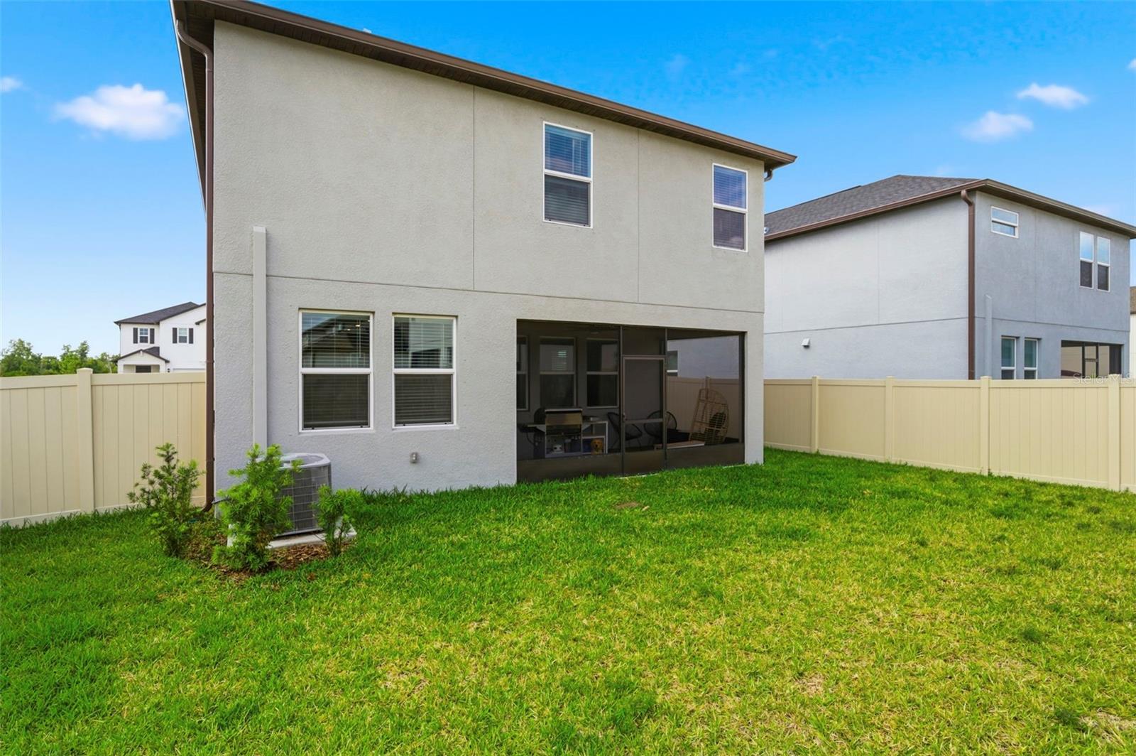 Image 53 of 79 For 11509 72nd Place E