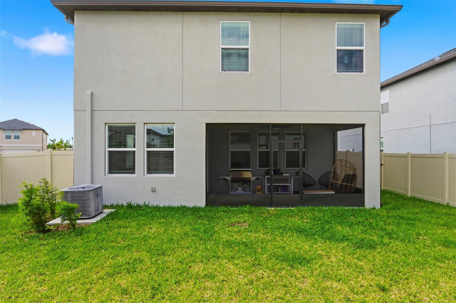 Image 54 of 79 For 11509 72nd Place E