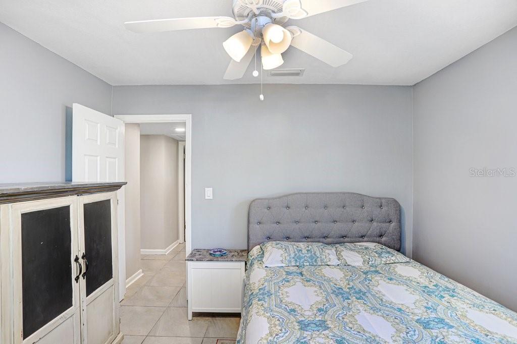 Image 22 of 31 For 6703 River Boulevard