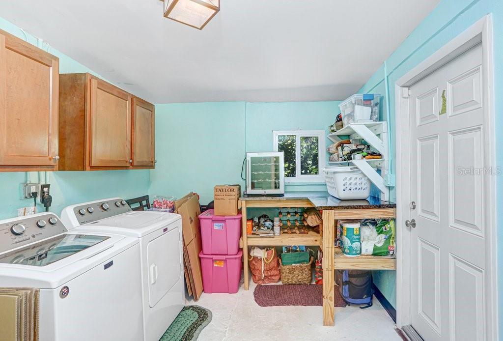 Image 26 of 31 For 6703 River Boulevard