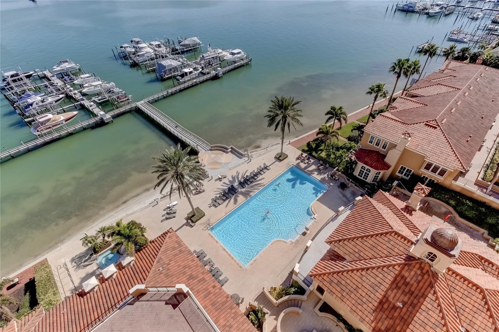 Image 25 of 25 For 521 Mandalay Avenue 1109