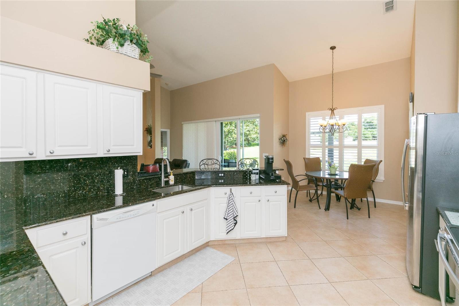 Image 16 of 56 For 3516 Shadowood Drive