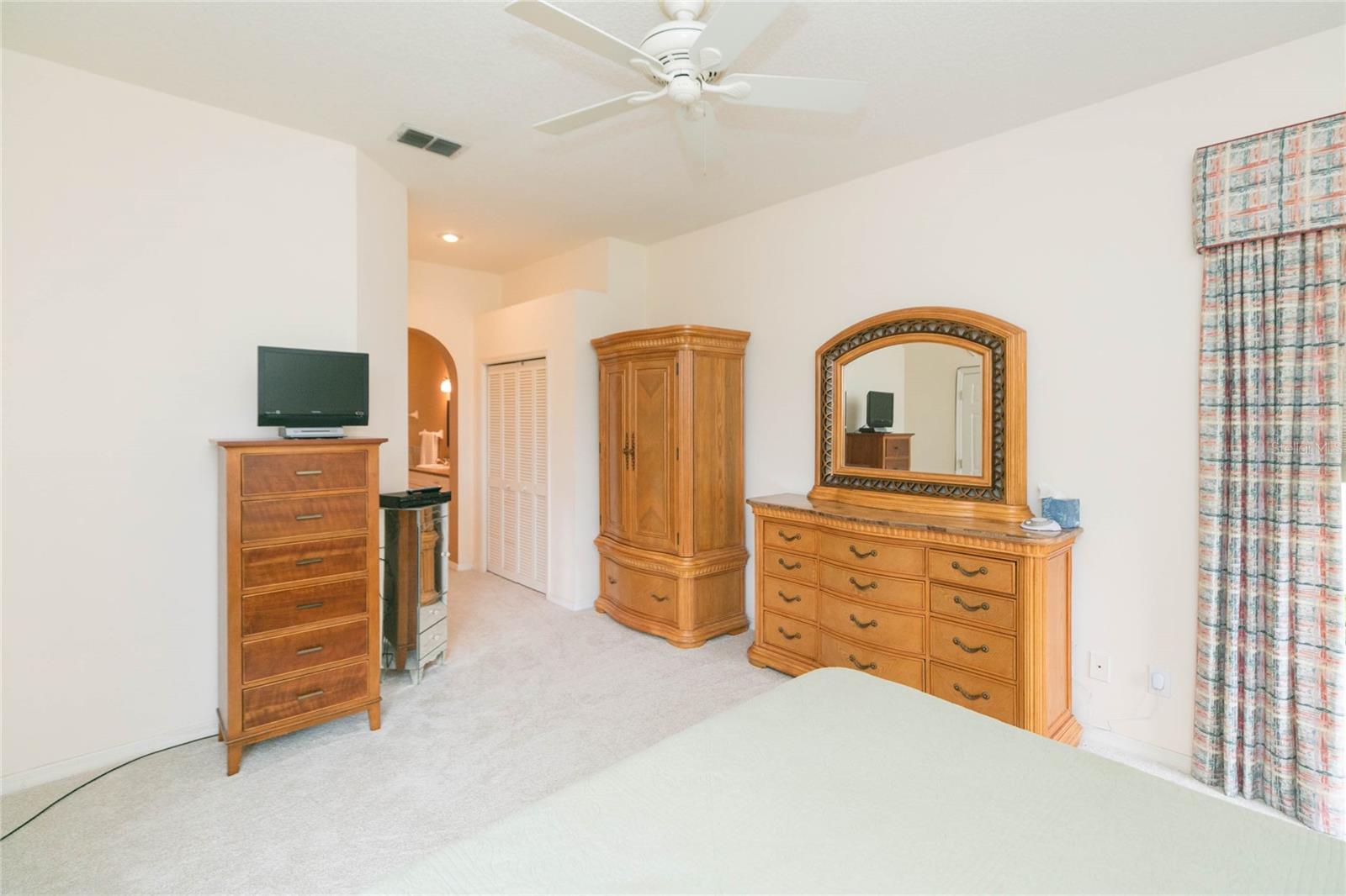 Image 21 of 56 For 3516 Shadowood Drive