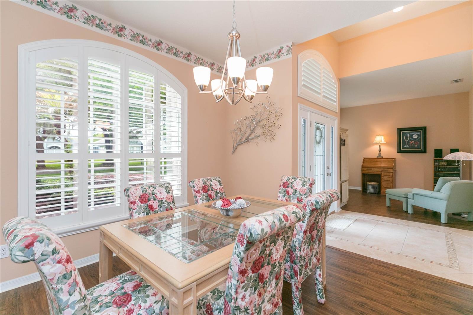 Image 6 of 56 For 3516 Shadowood Drive