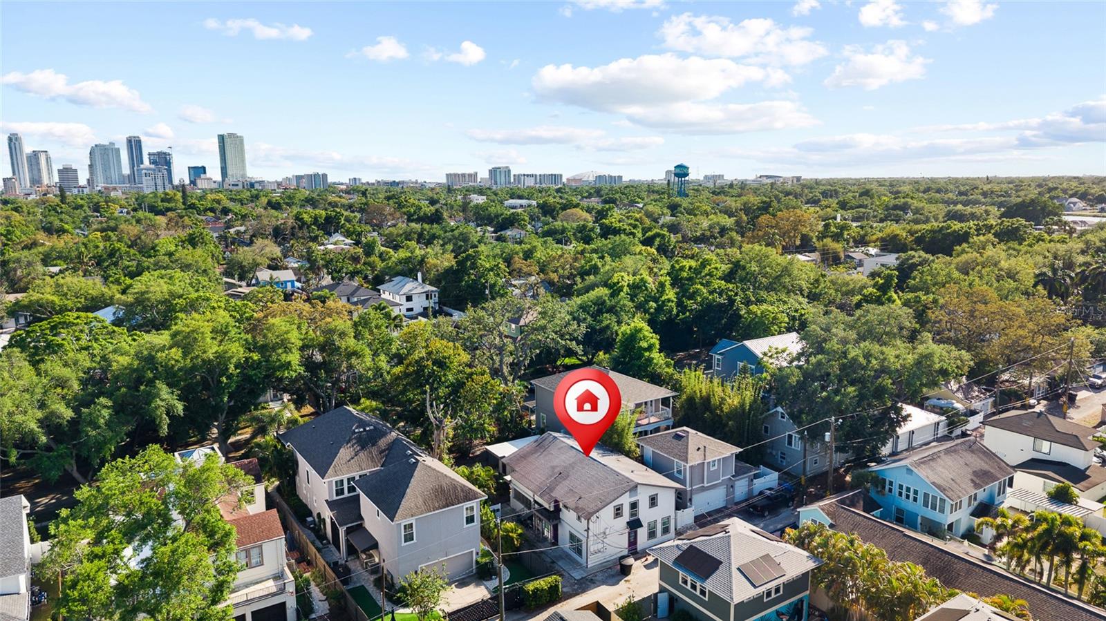 Image 5 of 21 For 121 18th Avenue N