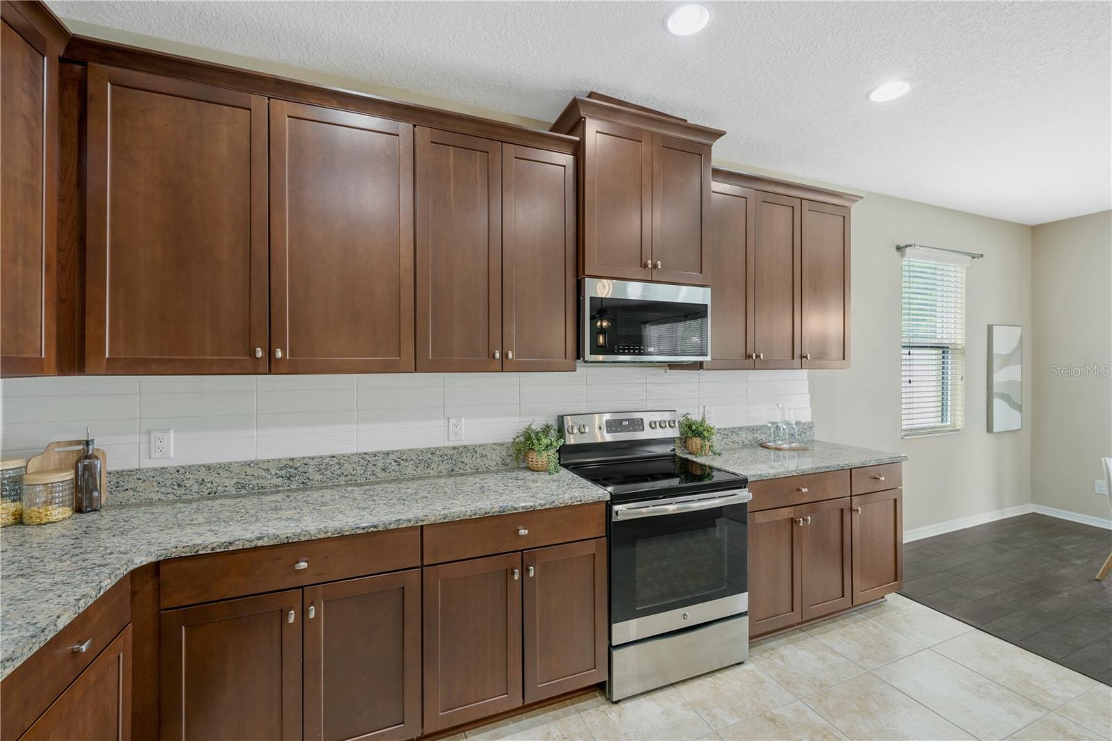 Image 15 of 38 For 11450 Amapola Bloom Court