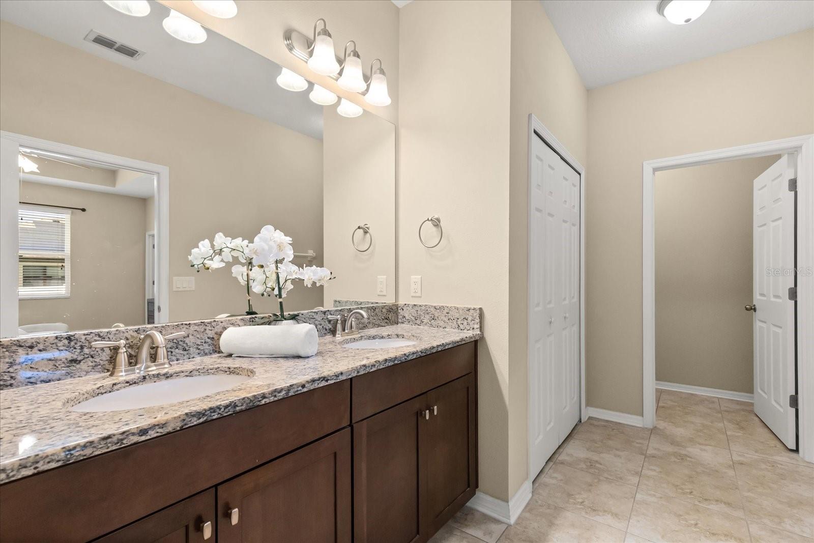 Image 24 of 38 For 11450 Amapola Bloom Court