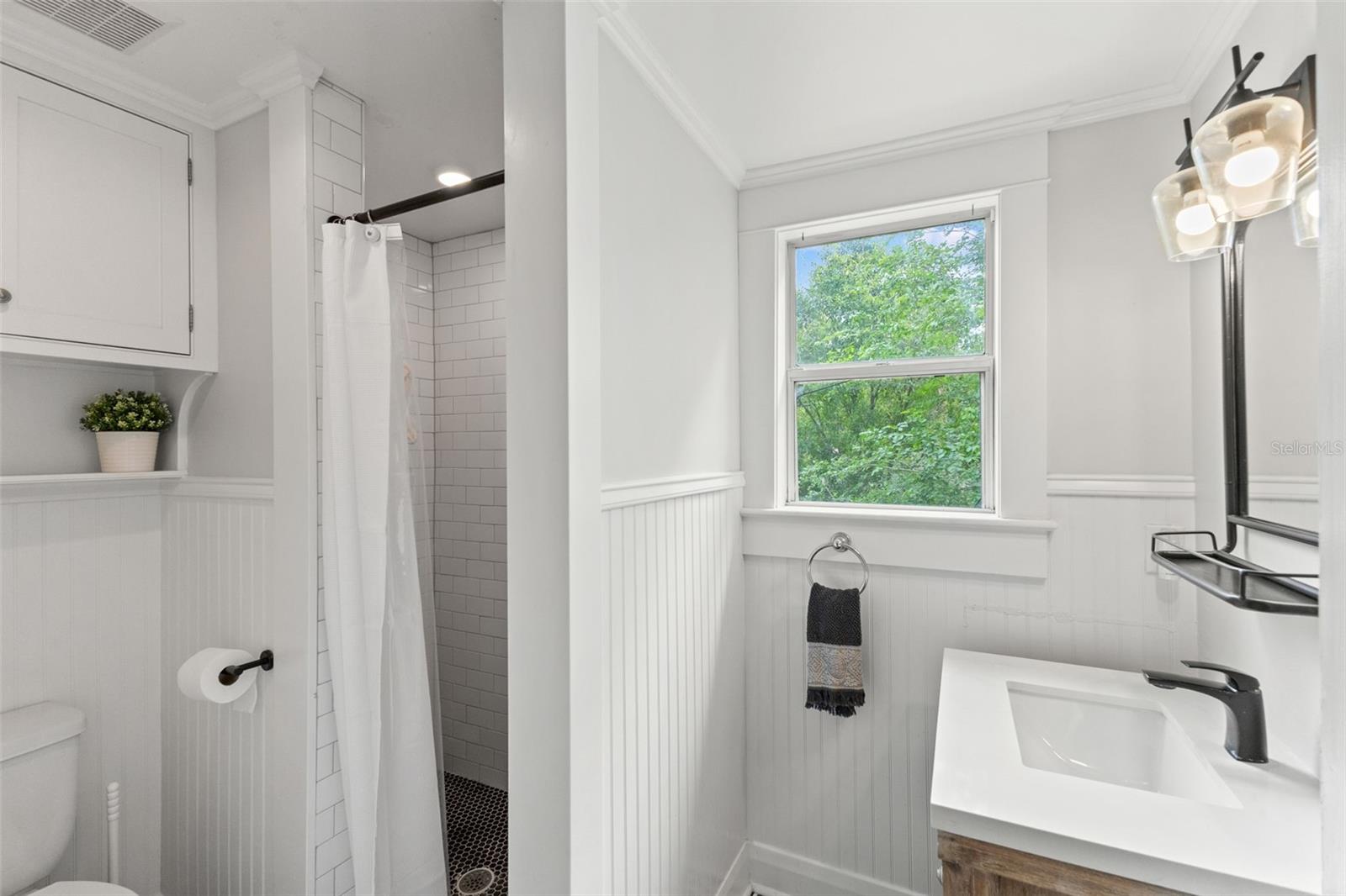 Image 27 of 45 For 5101 Seminole Avenue