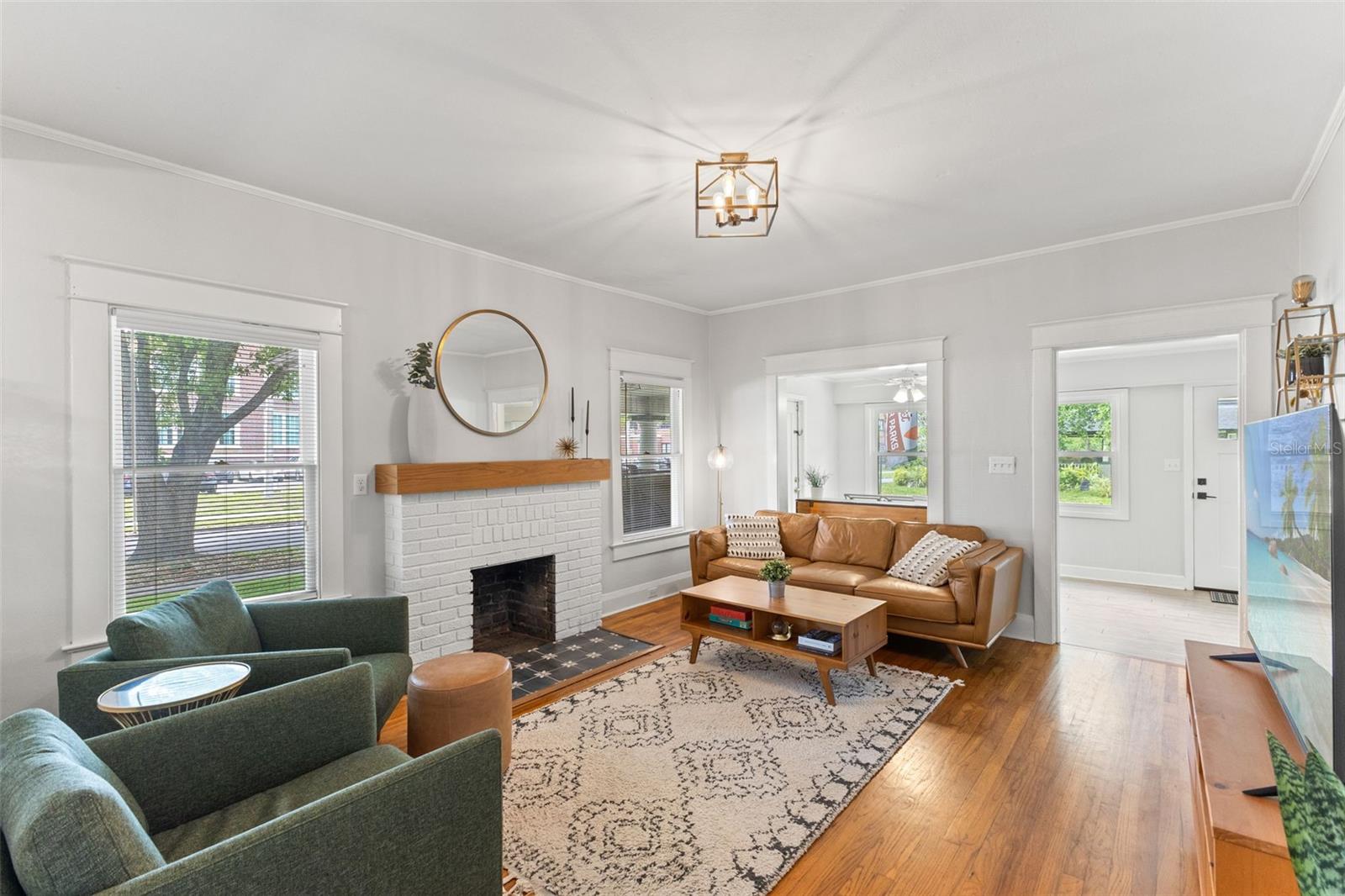 Image 4 of 45 For 5101 Seminole Avenue