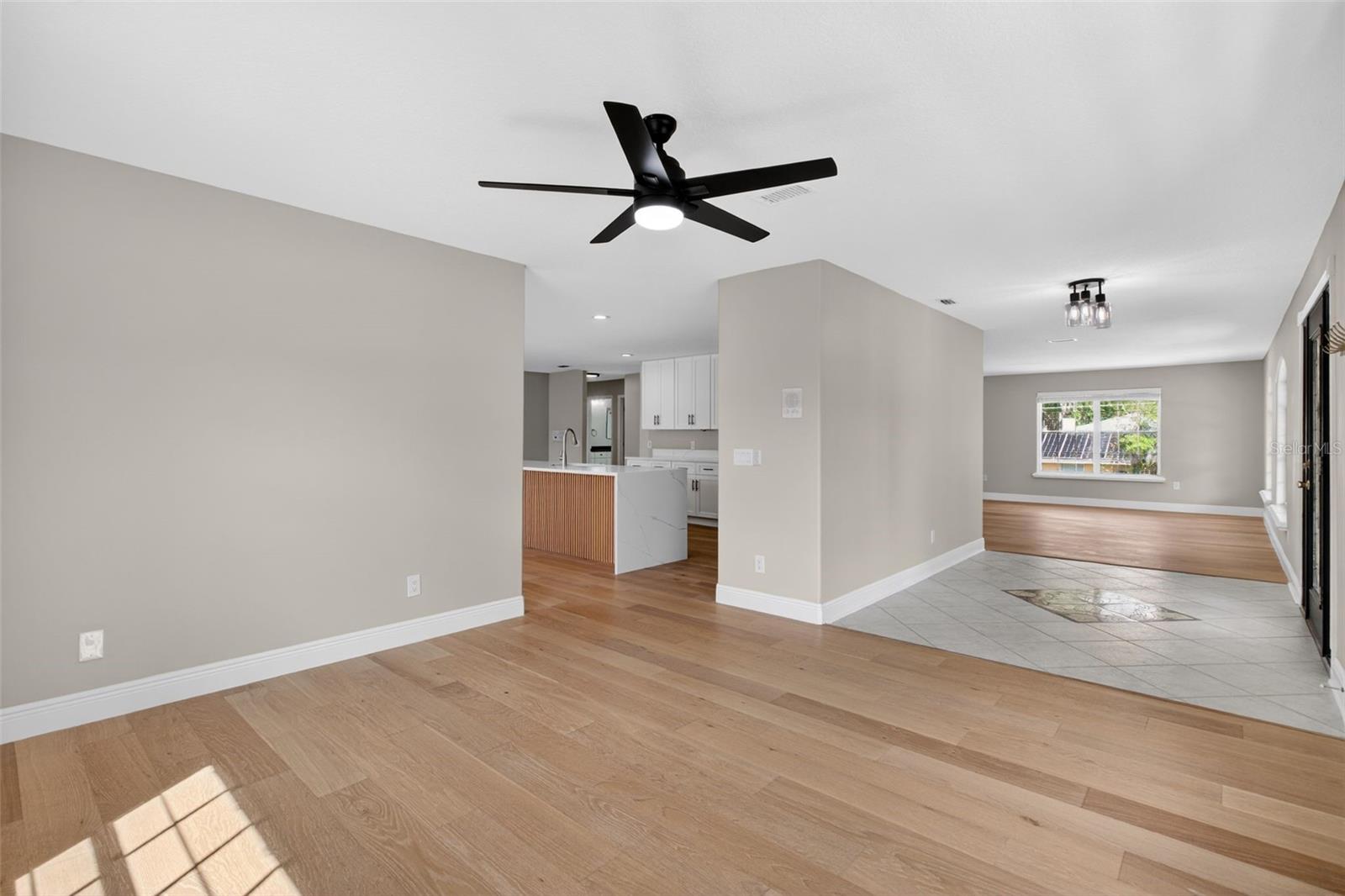 Image 10 of 60 For 1002 Oakdale Street