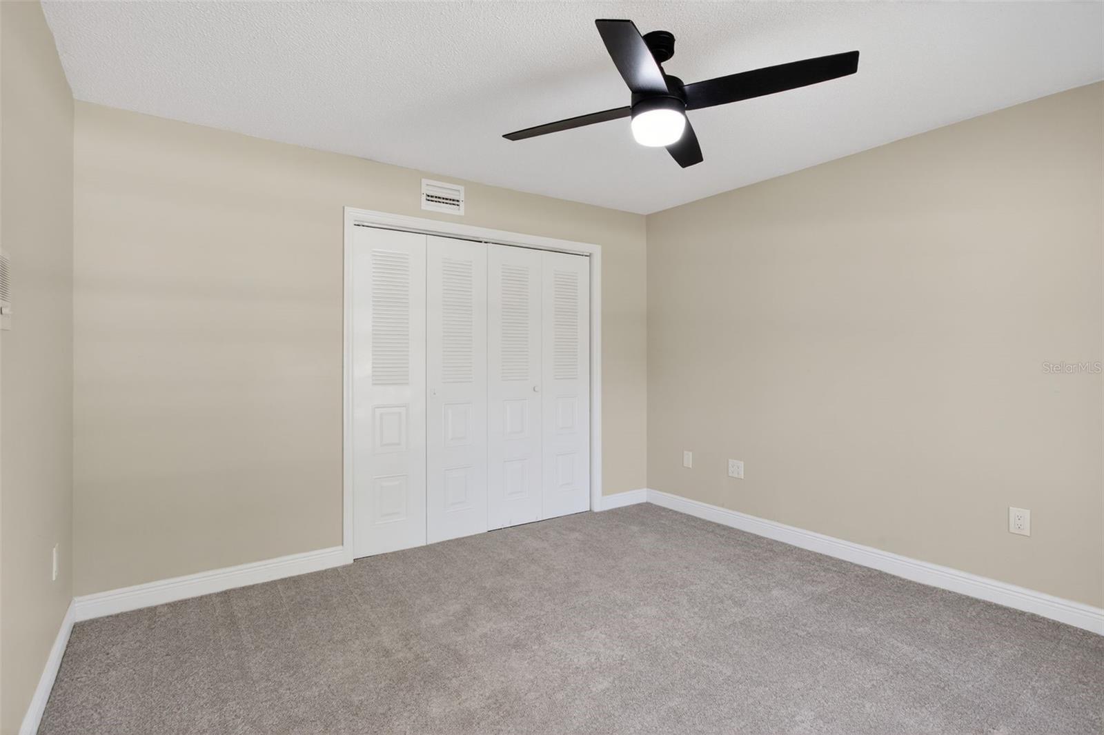 Image 26 of 60 For 1002 Oakdale Street