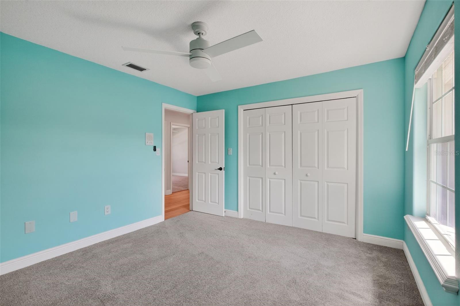 Image 37 of 60 For 1002 Oakdale Street