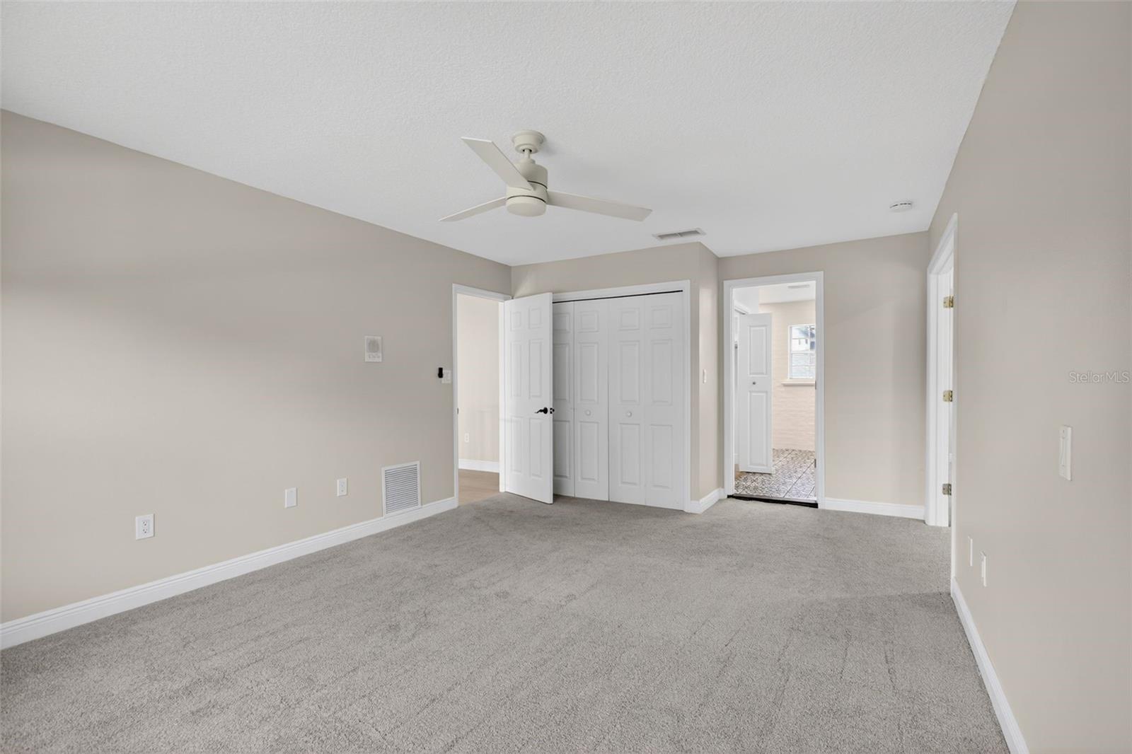 Image 40 of 60 For 1002 Oakdale Street