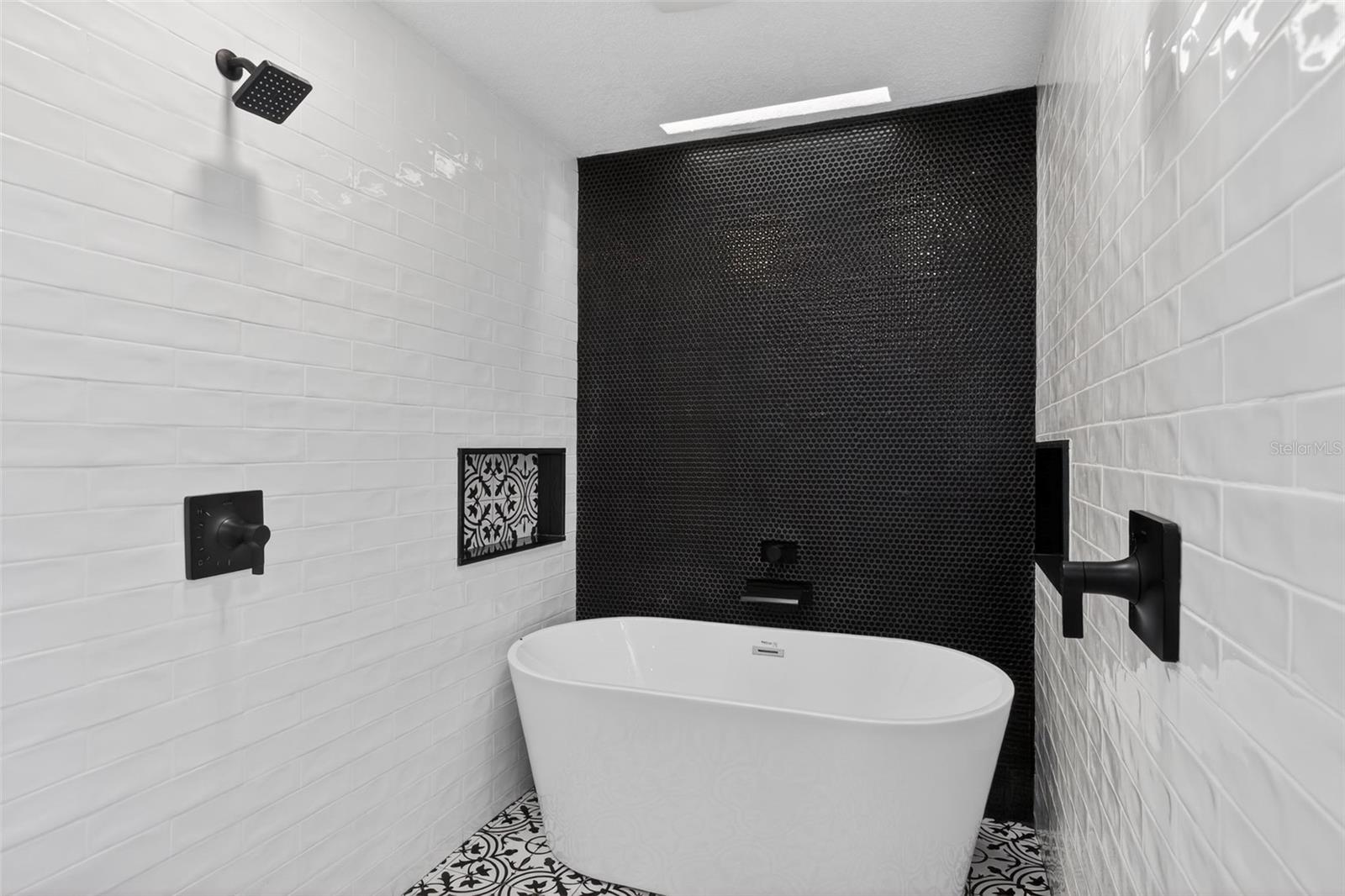 Image 46 of 60 For 1002 Oakdale Street