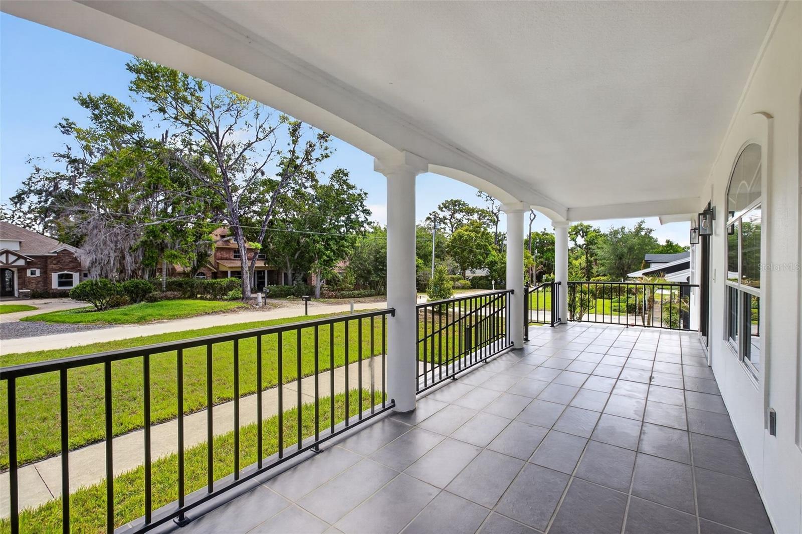 Image 8 of 60 For 1002 Oakdale Street