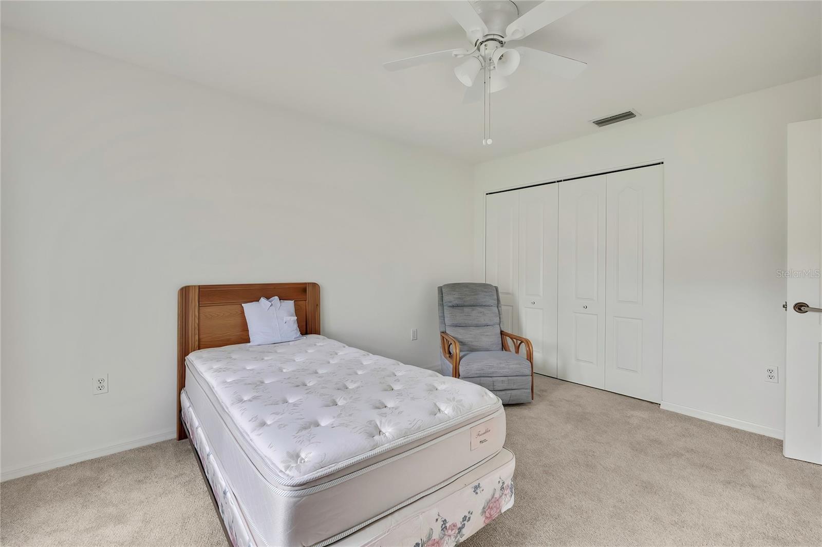 Image 20 of 55 For 11203 Sun Tree Road