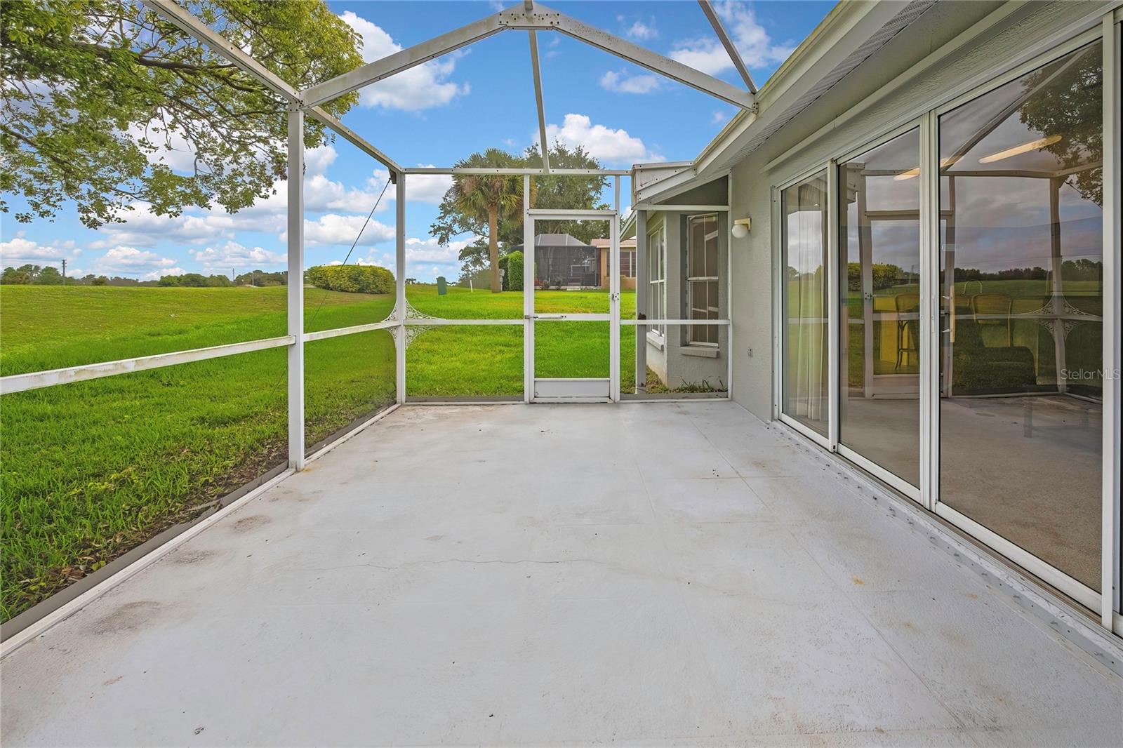 Image 39 of 55 For 11203 Sun Tree Road