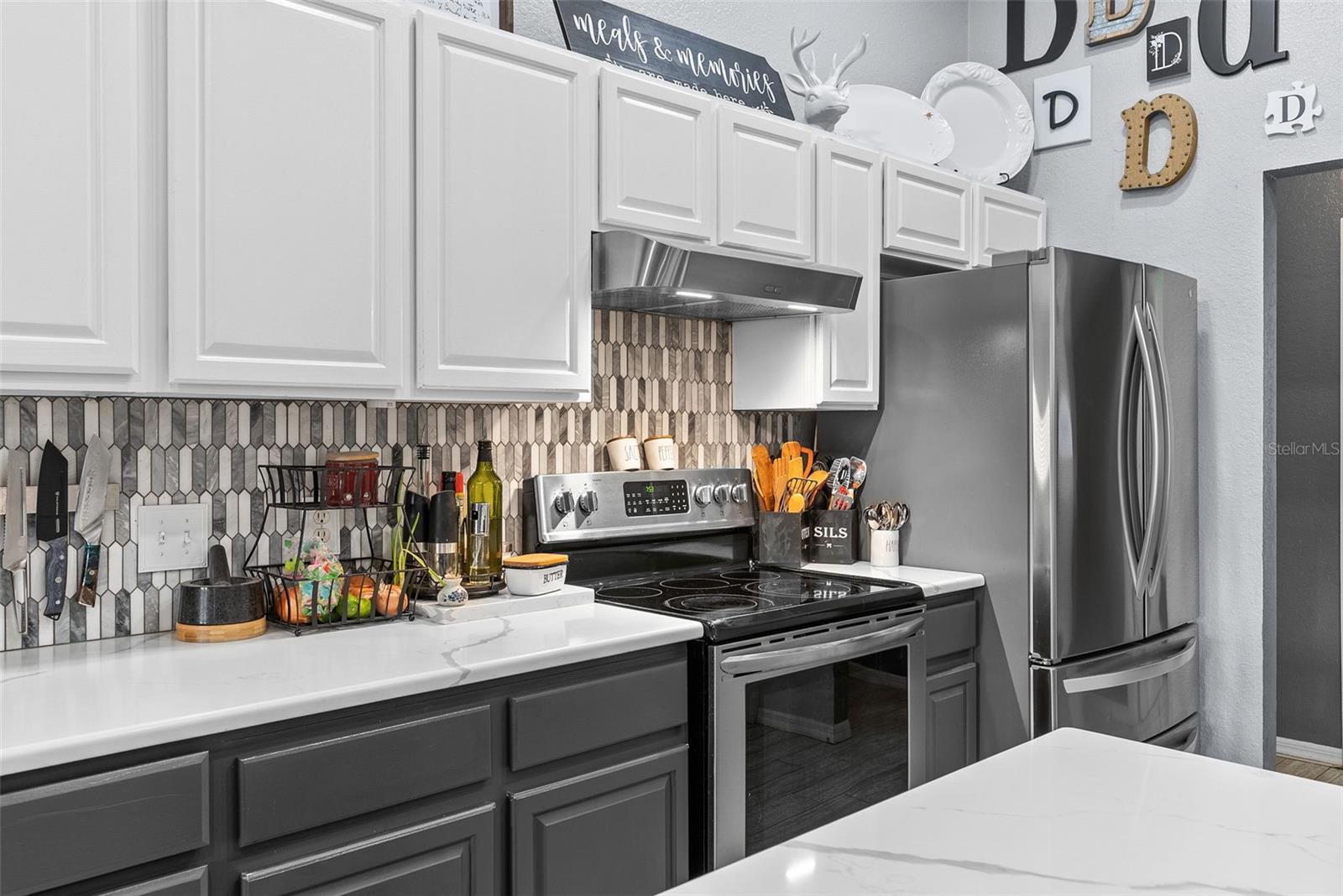 Image 11 of 35 For 6789 Canbury Drive