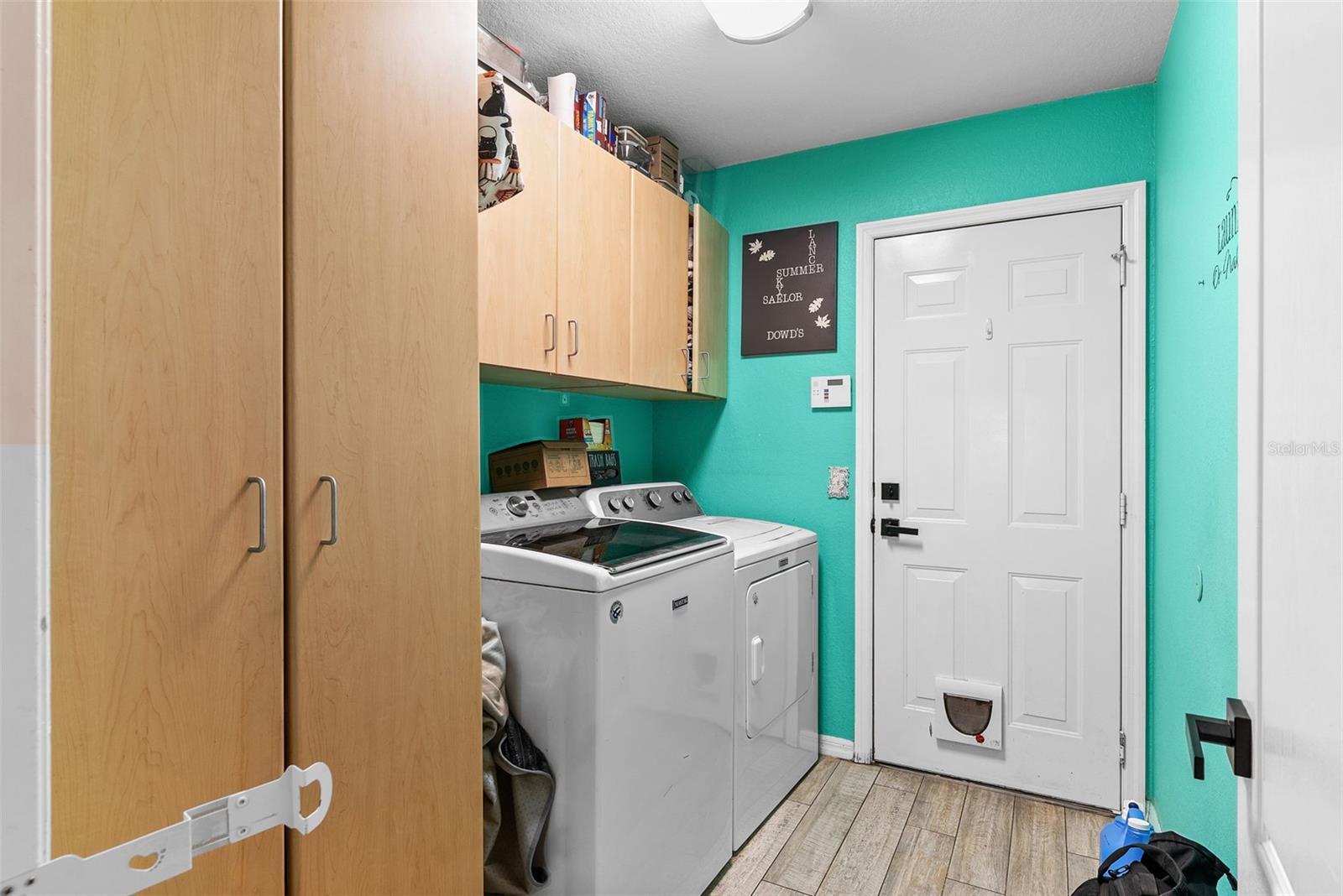 Image 27 of 35 For 6789 Canbury Drive