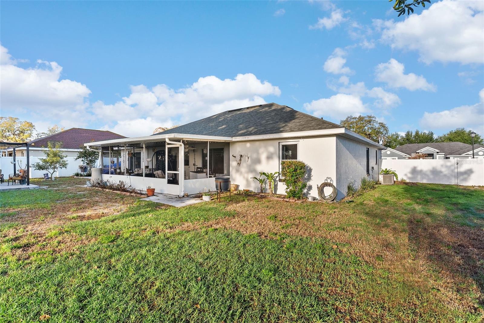 Image 29 of 35 For 6789 Canbury Drive