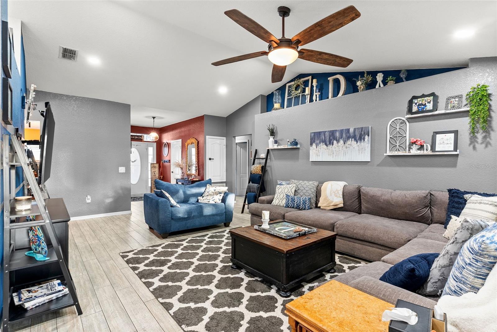 Image 6 of 35 For 6789 Canbury Drive