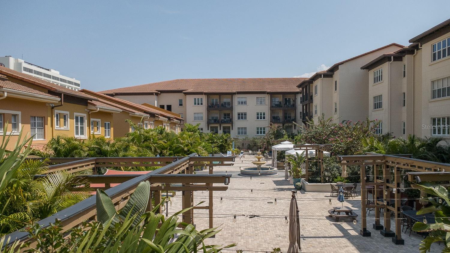 Image 17 of 74 For 200 4th Avenue S 229