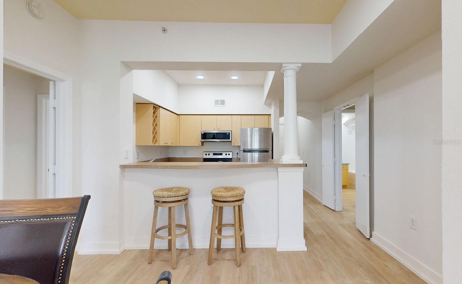 Image 33 of 74 For 200 4th Avenue S 229