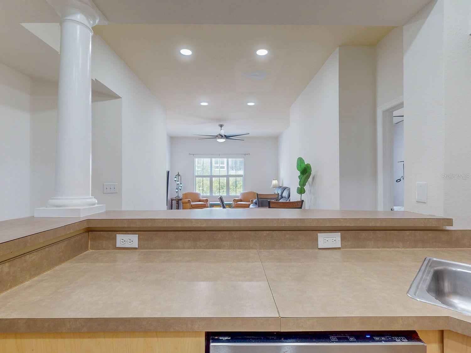 Image 36 of 74 For 200 4th Avenue S 229