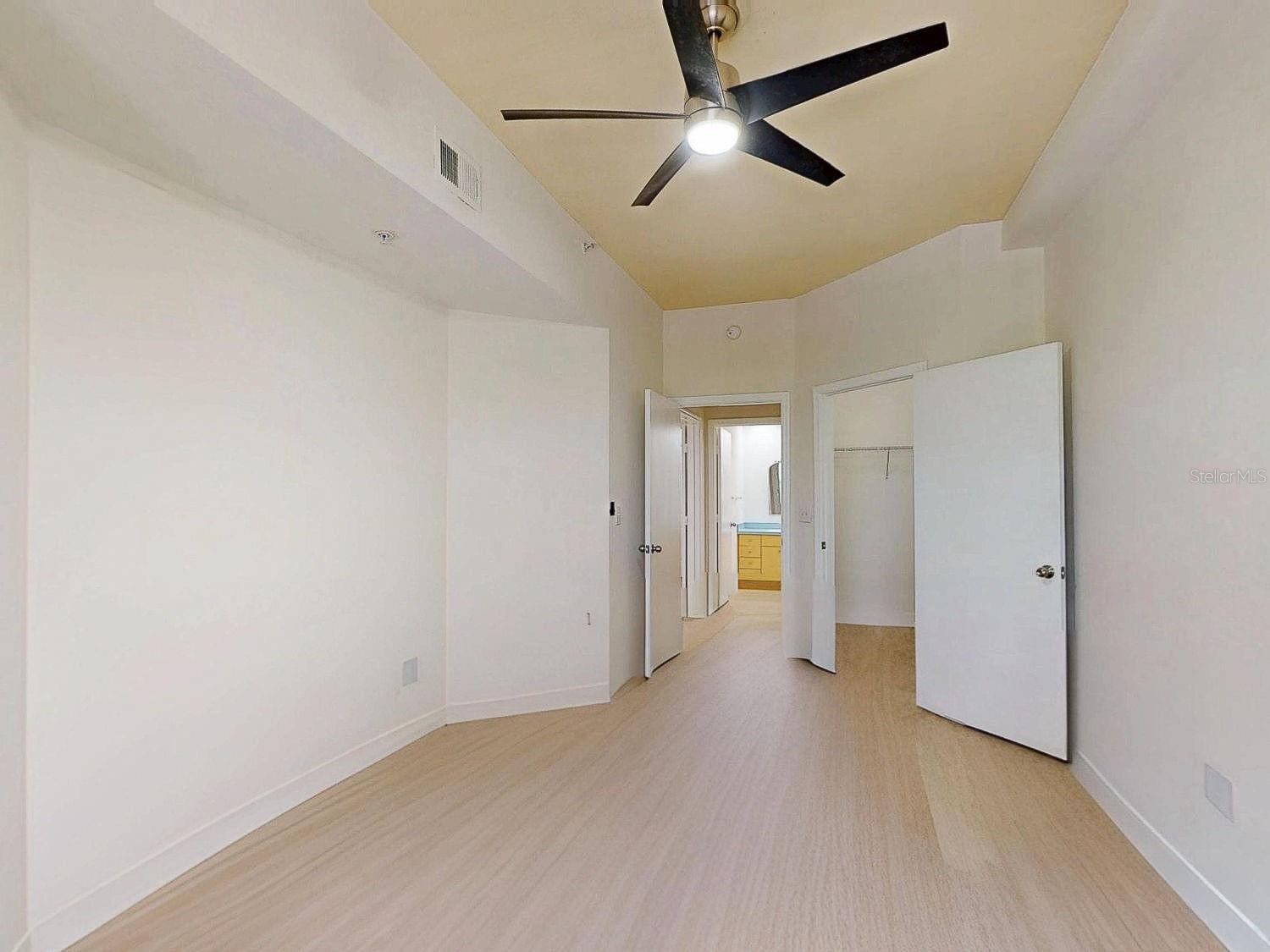 Image 64 of 74 For 200 4th Avenue S 229