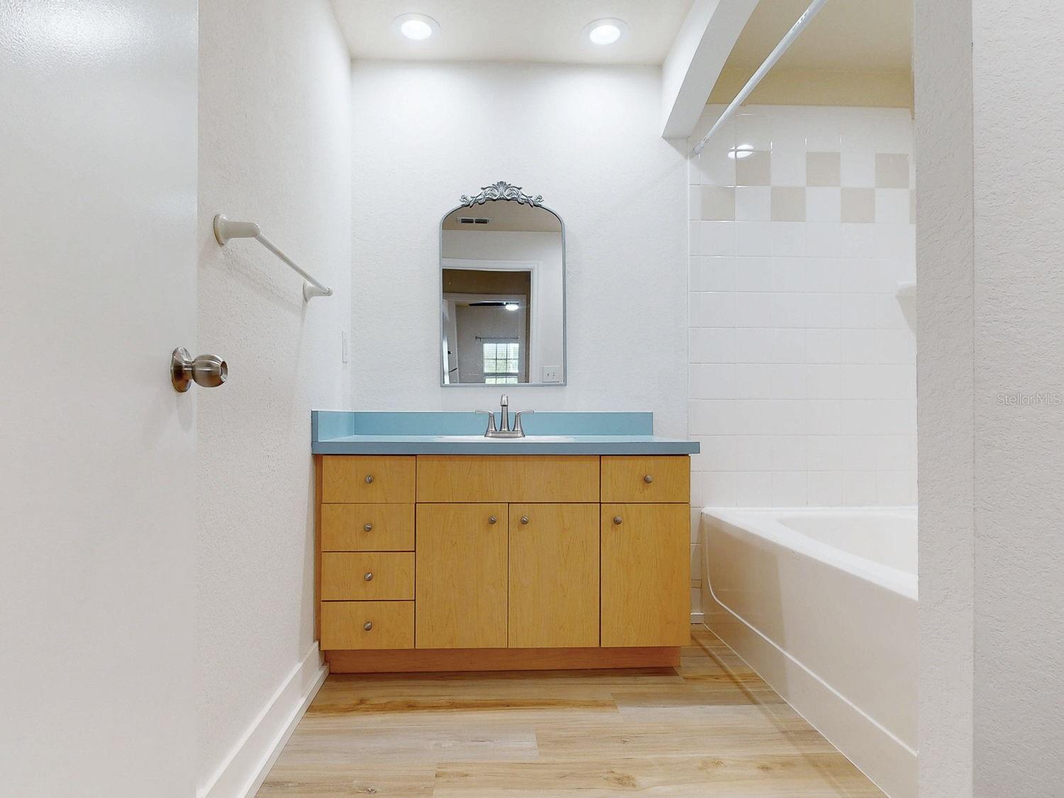 Image 69 of 74 For 200 4th Avenue S 229