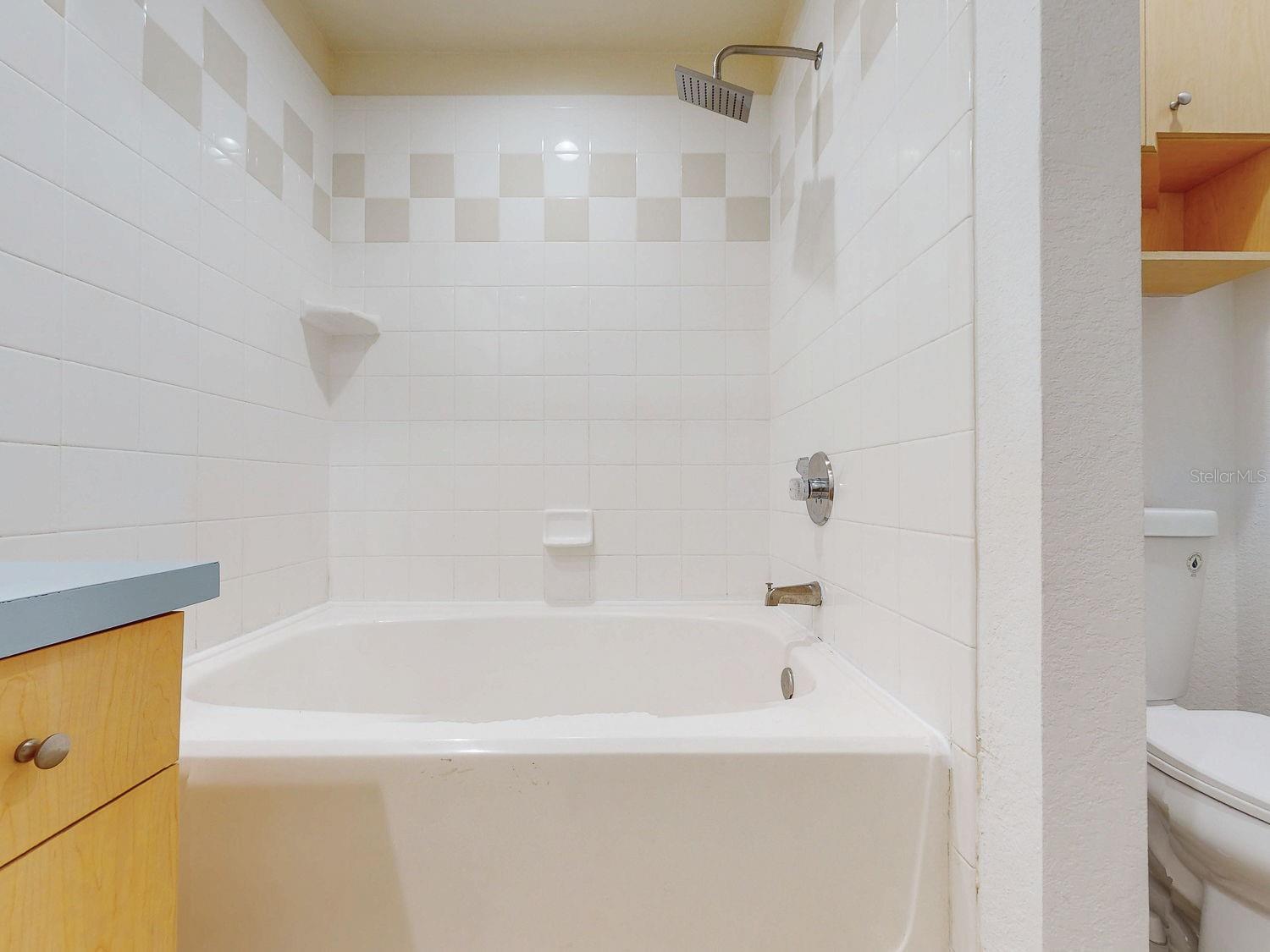 Image 70 of 74 For 200 4th Avenue S 229