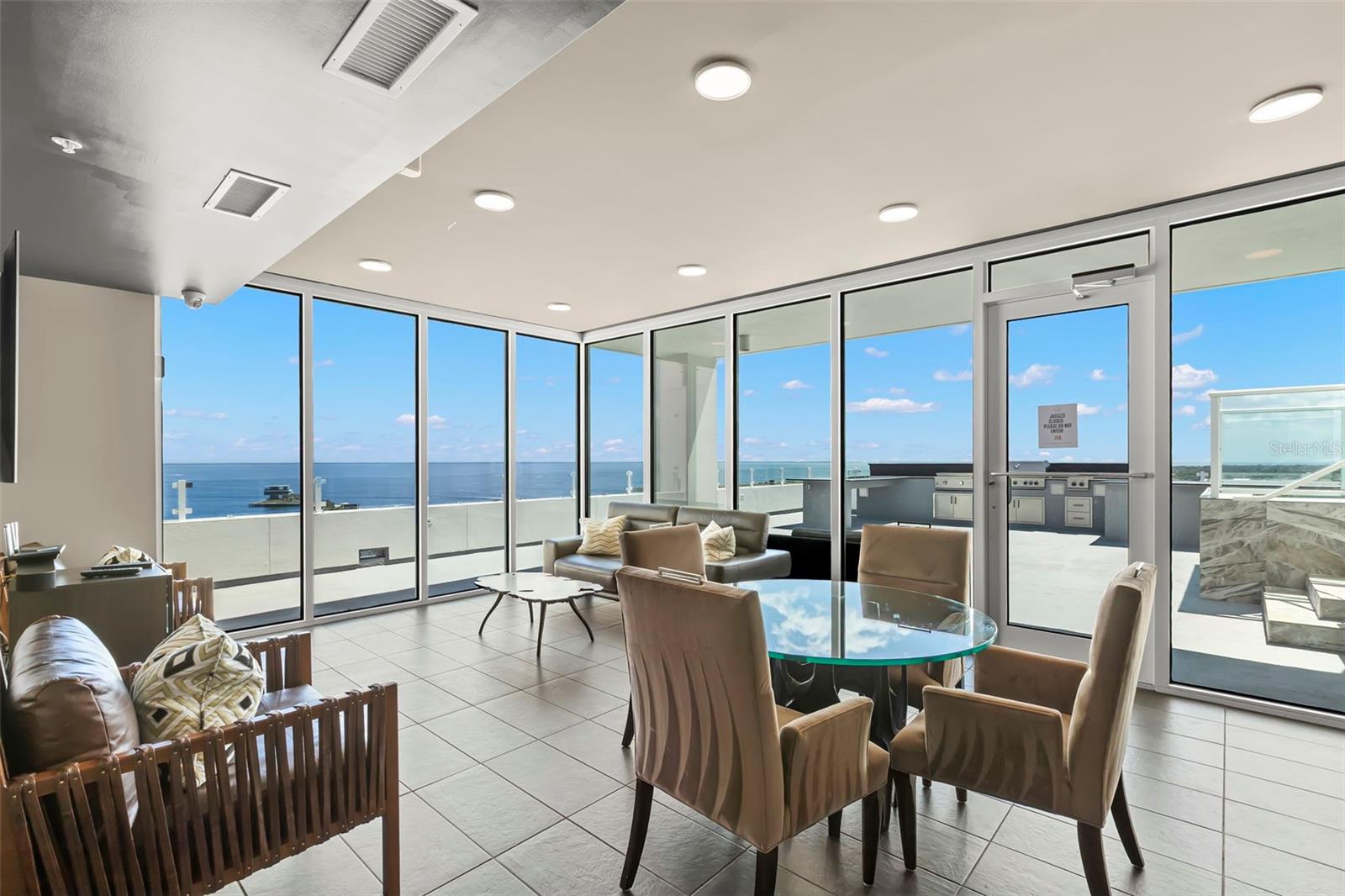 Image 40 of 65 For 176 4th Avenue Ne 1102