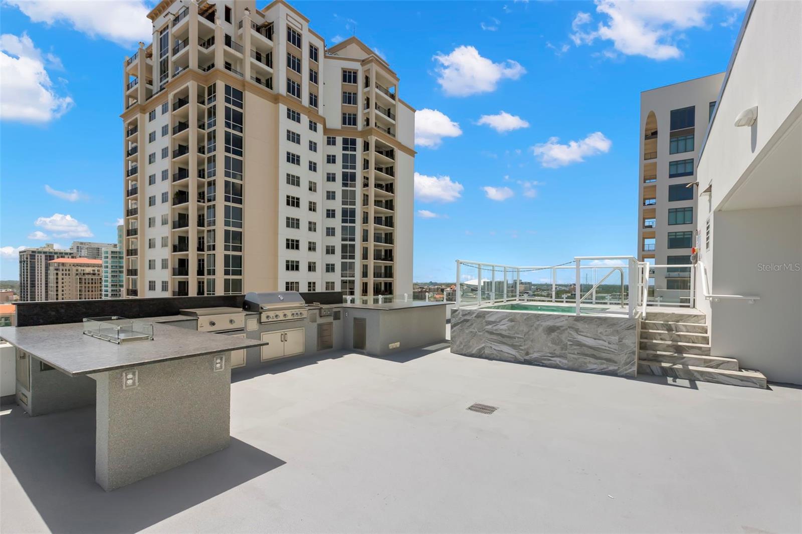 Image 46 of 65 For 176 4th Avenue Ne 1102